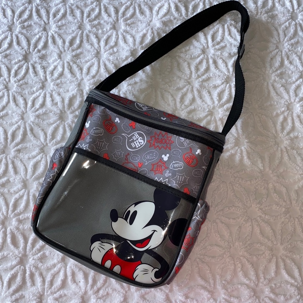 Mickey Mouse lunch bag with adjustable strap